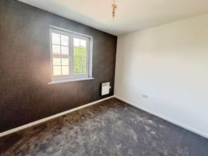 Bedroom- click for photo gallery
